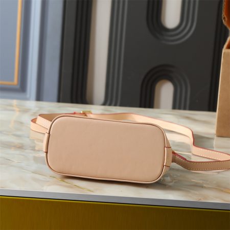 High quality shell bag size:18*12*8cm LOV #Z0793