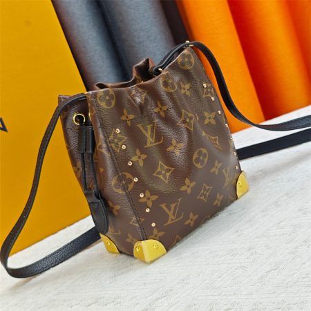 High quality bucket bag size:15*17*8cm LOV #Z0835