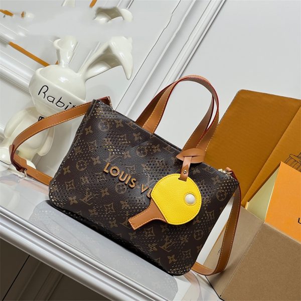 High quality Tote bag size:25*19*11cm LOV #Z0838