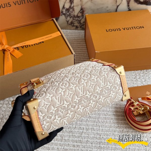 High quality shoulder bag size:26cm LOV #Z0839
