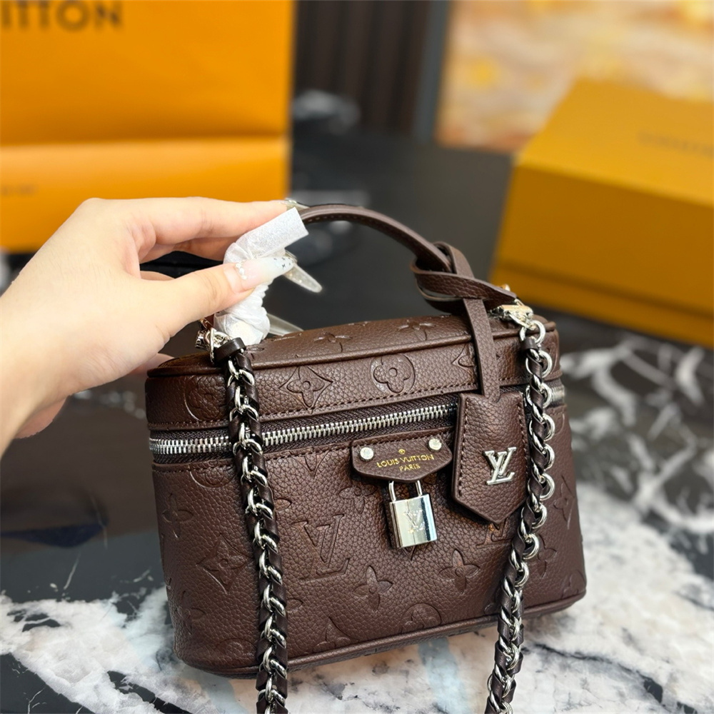 High quality makeup bag size:19*12*6.5cm LOV DS #Z0841 - Image 2
