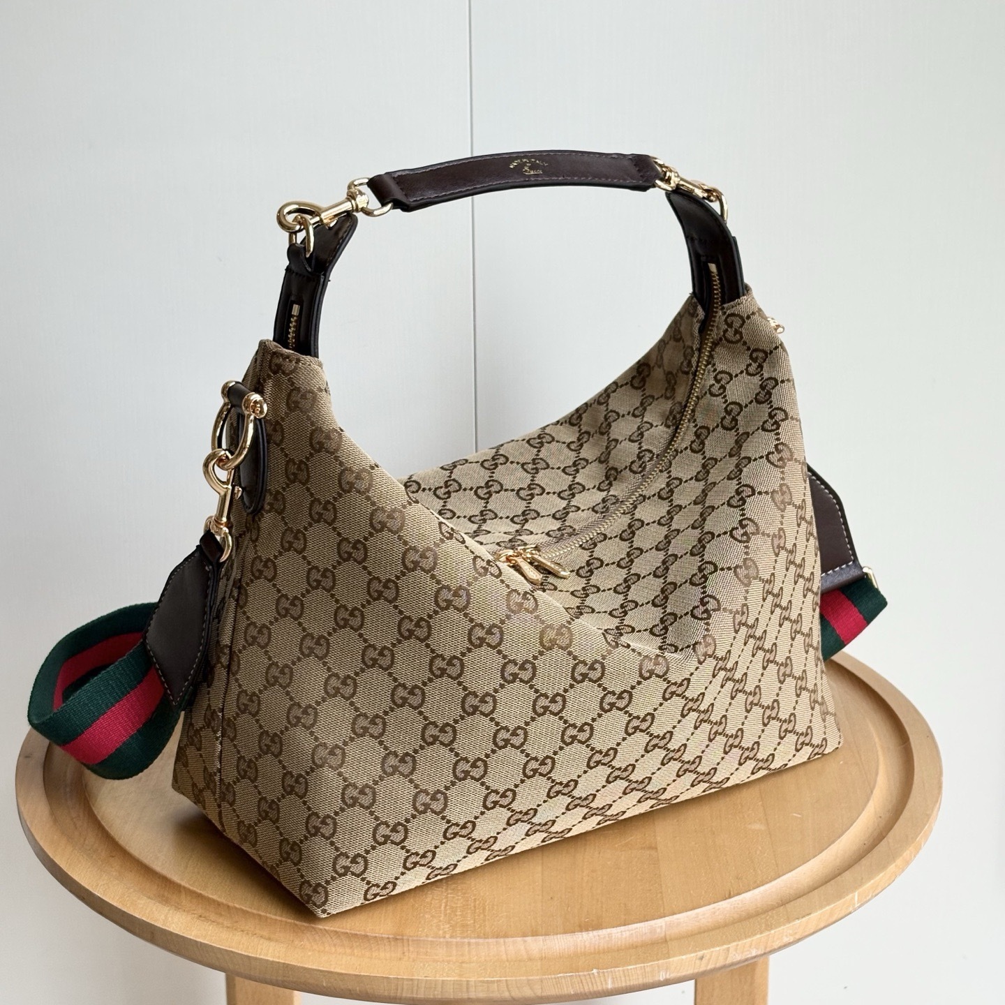 G Brown Hobo#QQ866938 - Image 4