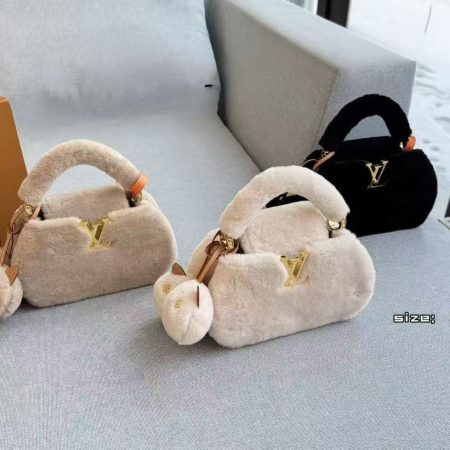 L Capusnow Handbag 19CM#436573