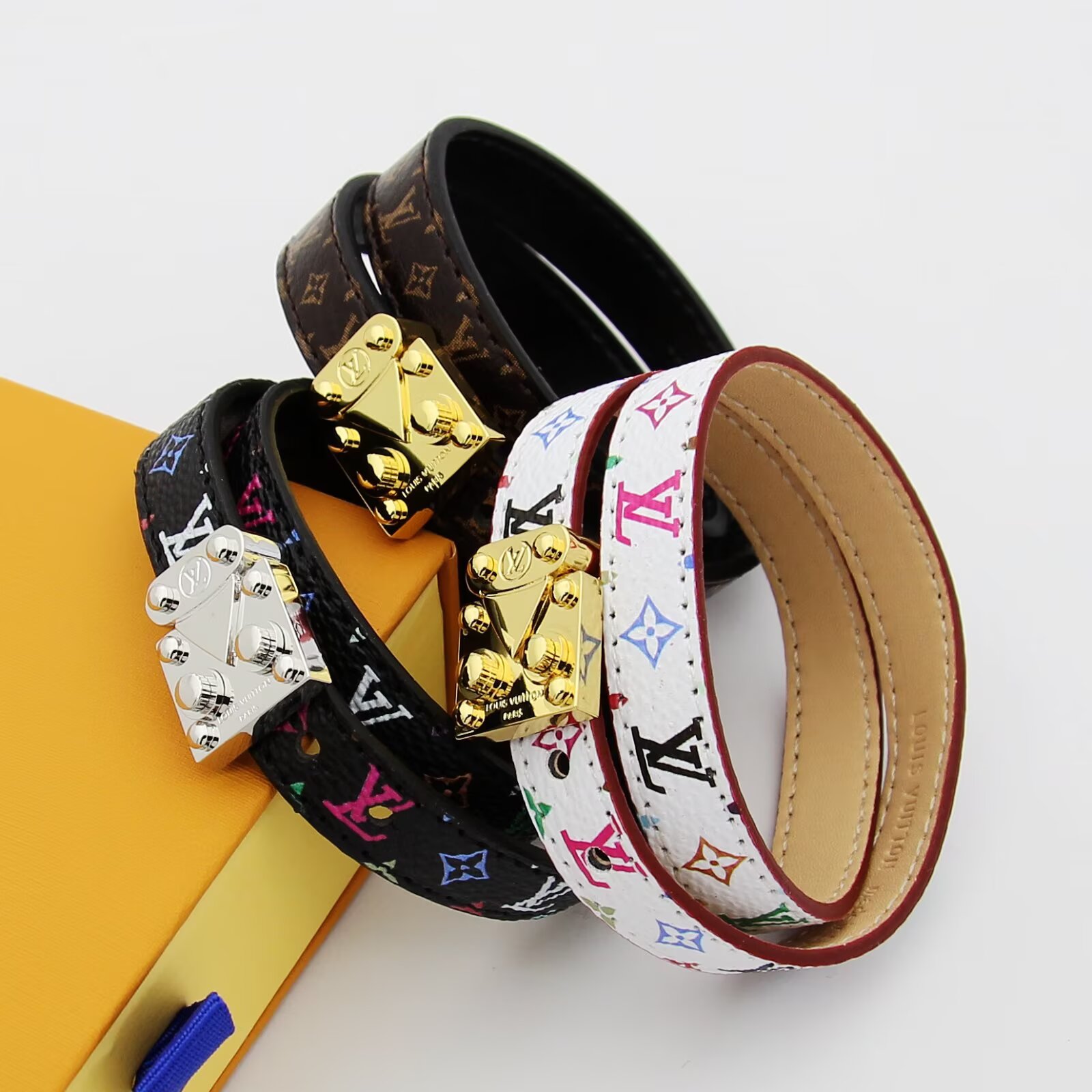 L leather bracelet #XSJ104933 - Image 2