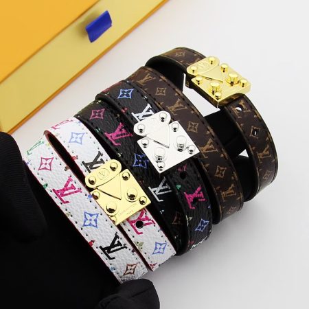 L leather bracelet #XSJ104933 - Image 3